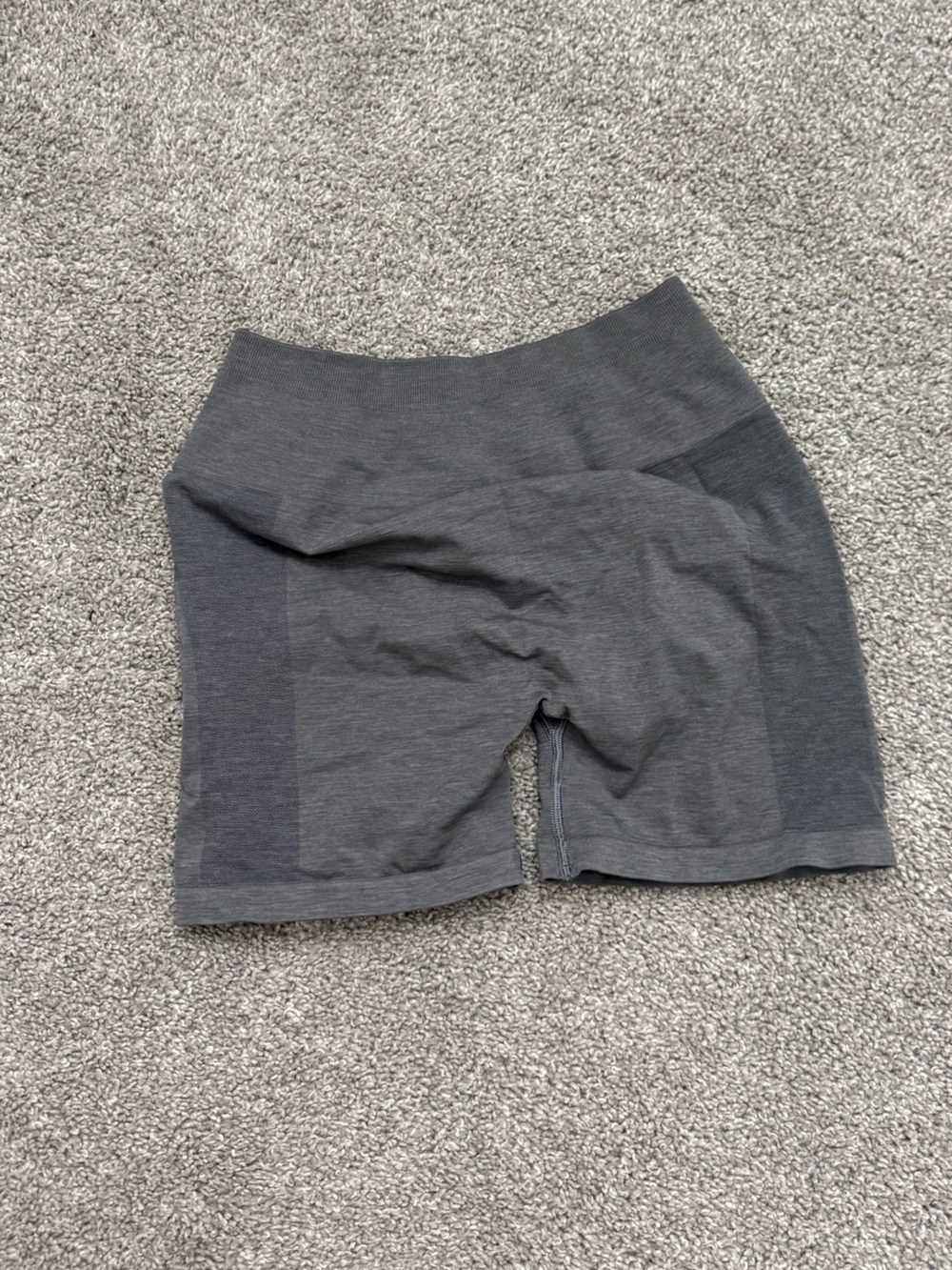 Alphalete Woman’s shorts in Dark Gray
